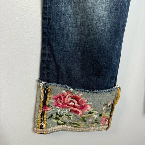 DRIFTWOOD Colette Embroidered Floral Cropped Jeans High Rise Women's 31 - Picture 5 of 11